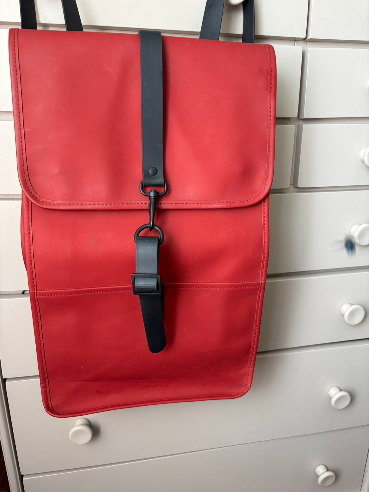 Rain rode rugtas zgan, Overige merken, 25 tot 40 cm, Zo goed als nieuw, 60 cm of meer