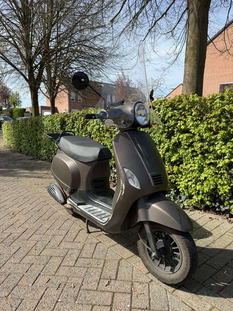 BTC Riva Scooter met windscherm, Gebruikt, Benzine, Ophalen, Overige merken