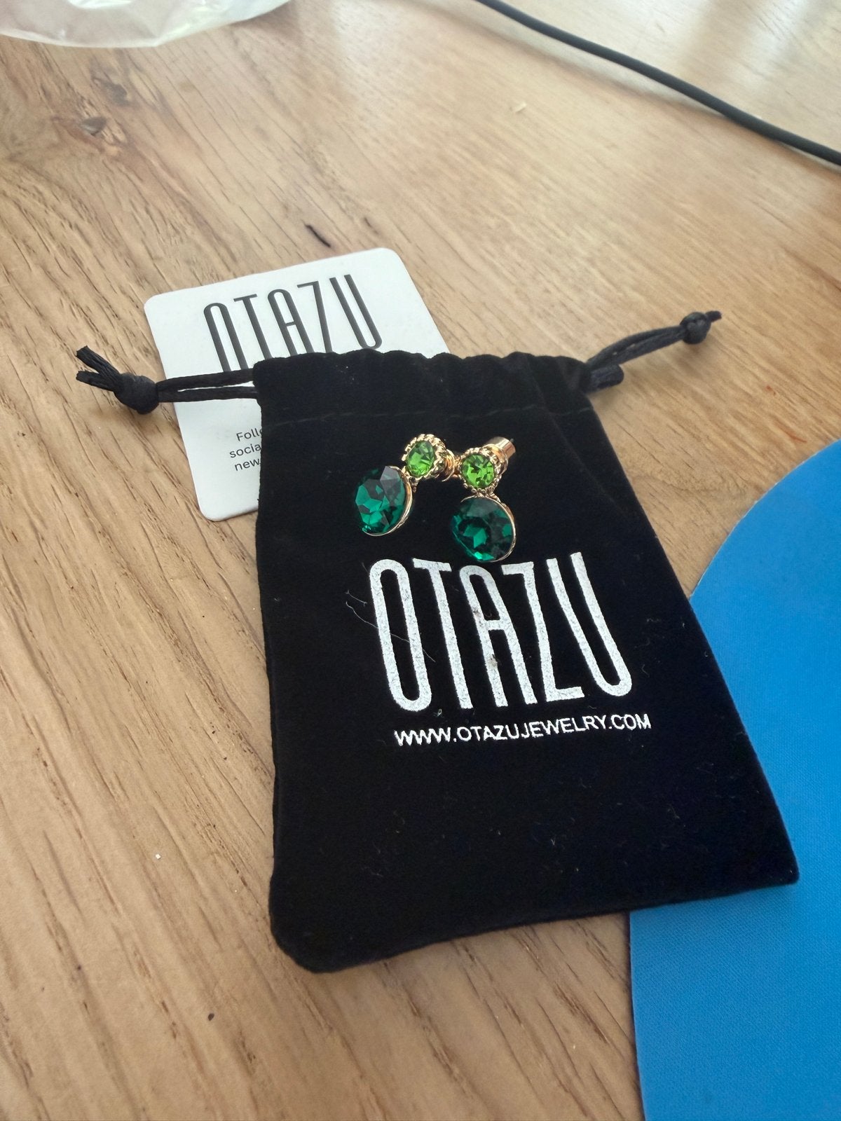 Otazu Oorbellen Nieuw Groen gold plated kristal, Met kristal, Overige materialen, Nieuw, Ophalen of Verzenden