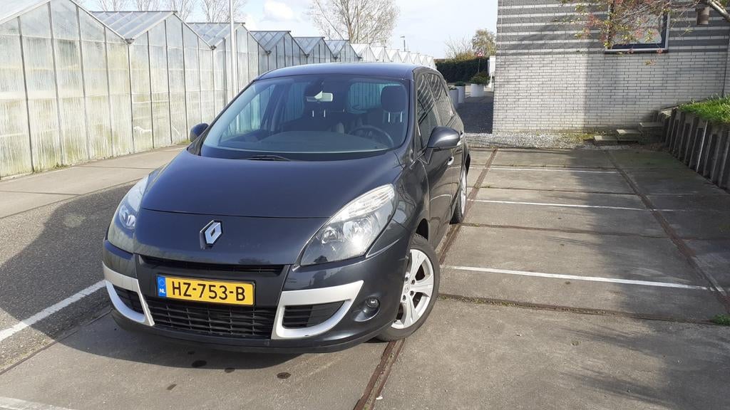 Te koop Renault Grand Scenic 12 TCe Collection., Voorwielaandrijving, 1295 kg, 4 cilinders, Zwart