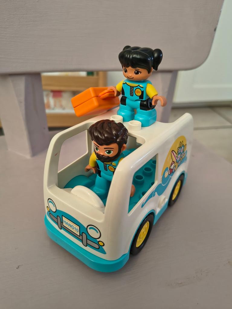Lego duplo auto met poppen, Ophalen of Verzenden, Zo goed als nieuw