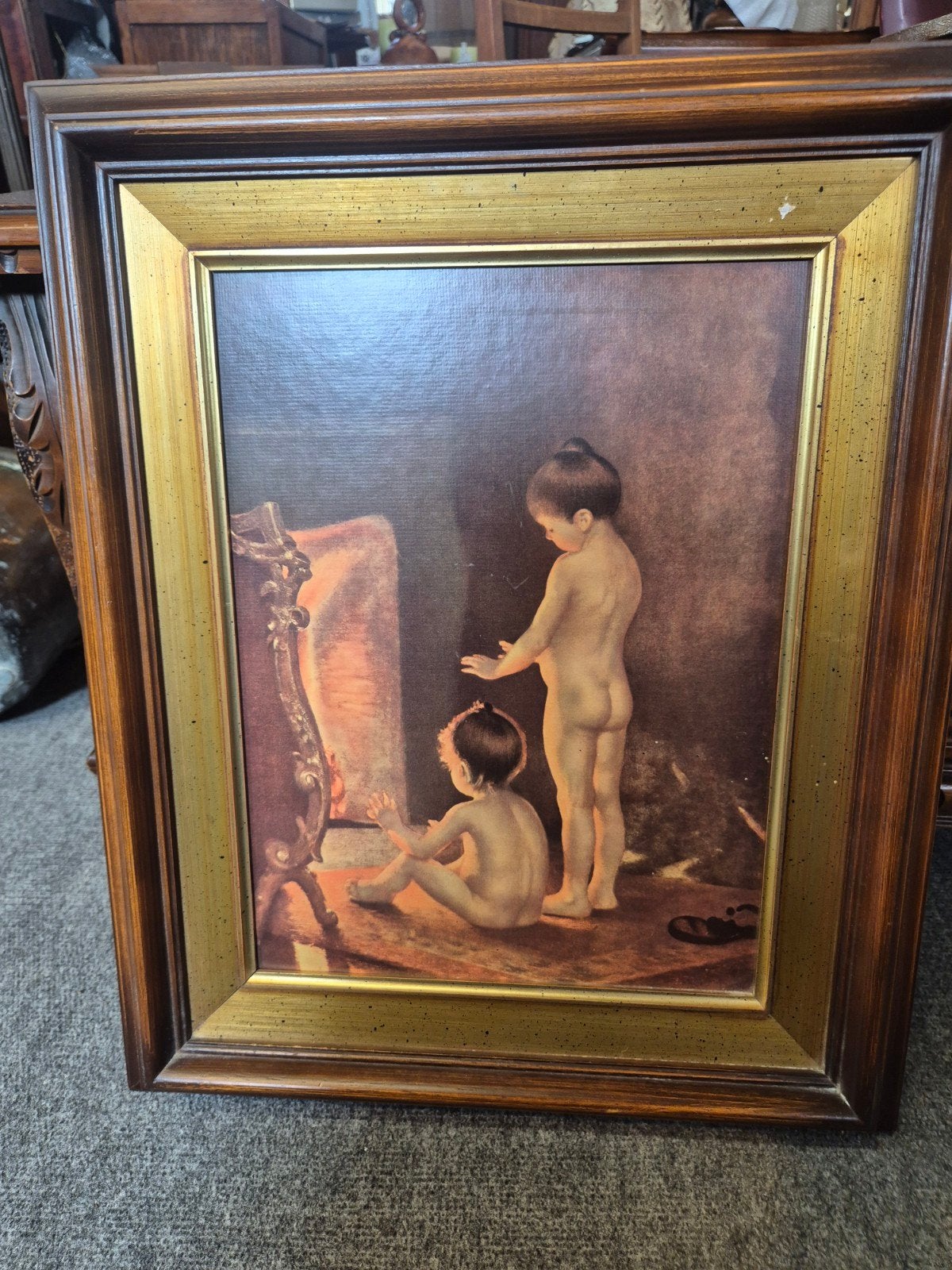 Vintage ingelijste prent van kinderen bij open haard, Ophalen of Verzenden