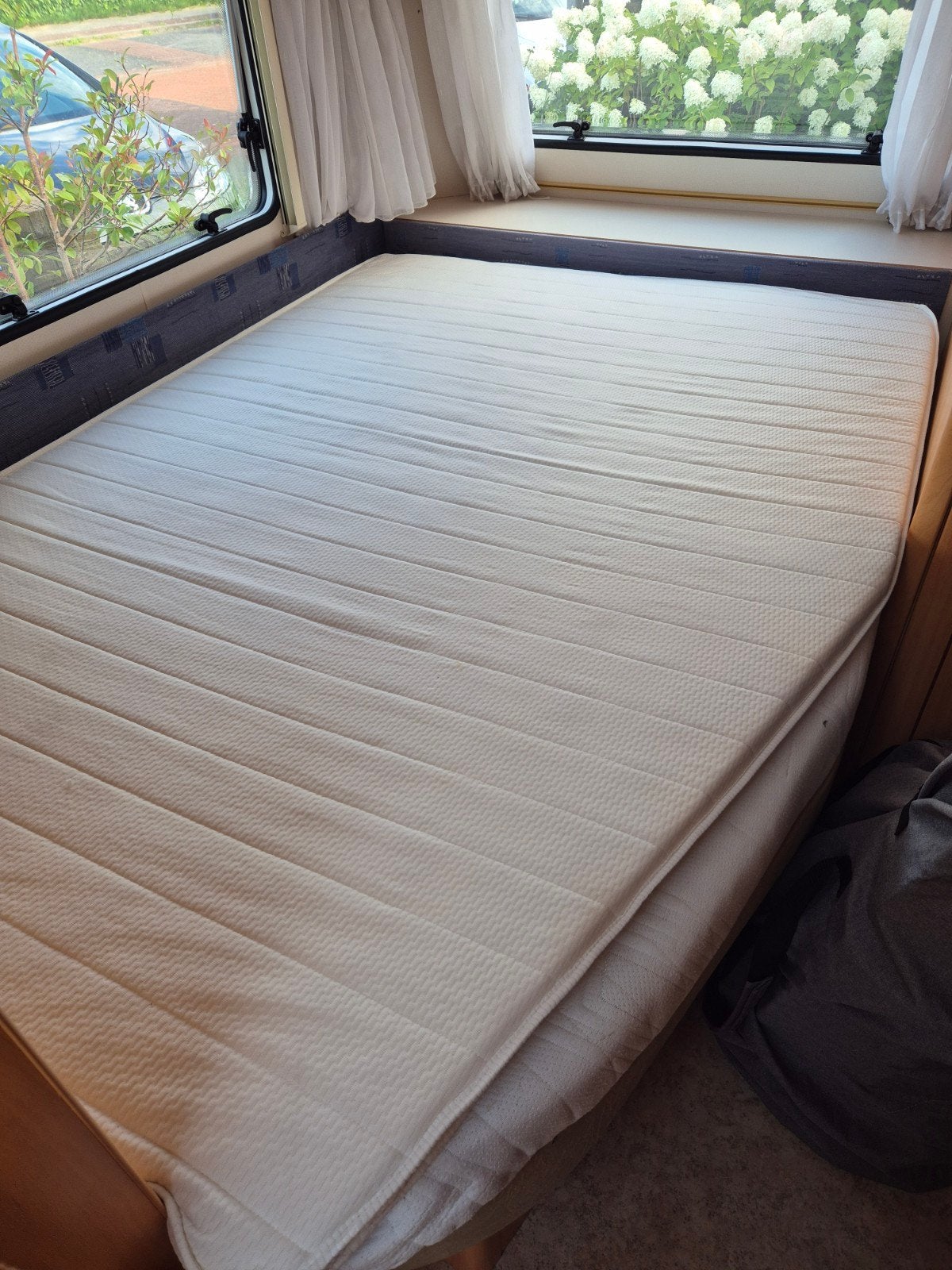 Obelink Frans bed matrastopper caravan 135/105x194x5 cm, Ophalen, Zo goed als nieuw