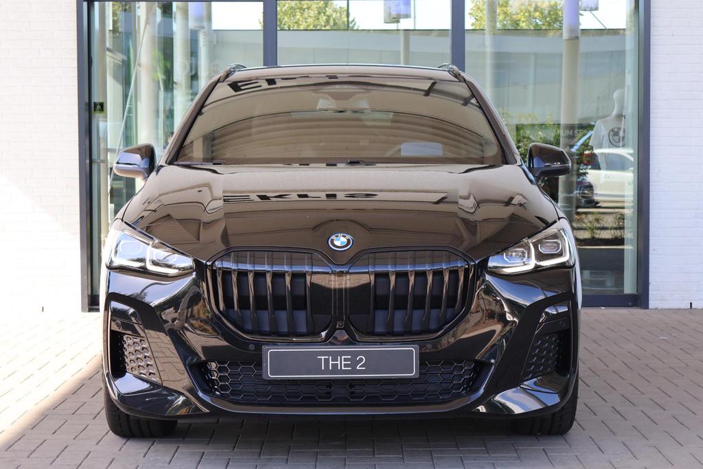 BMW 2 Serie Active Tourer 225e xDrive | M Sportpakket | Stoe, Automaat, 1800 kg, 150 min, Zwart