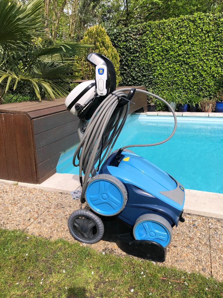 Zwembadrobot zodiac vortex nieuwstaat, Ophalen, Zo goed als nieuw