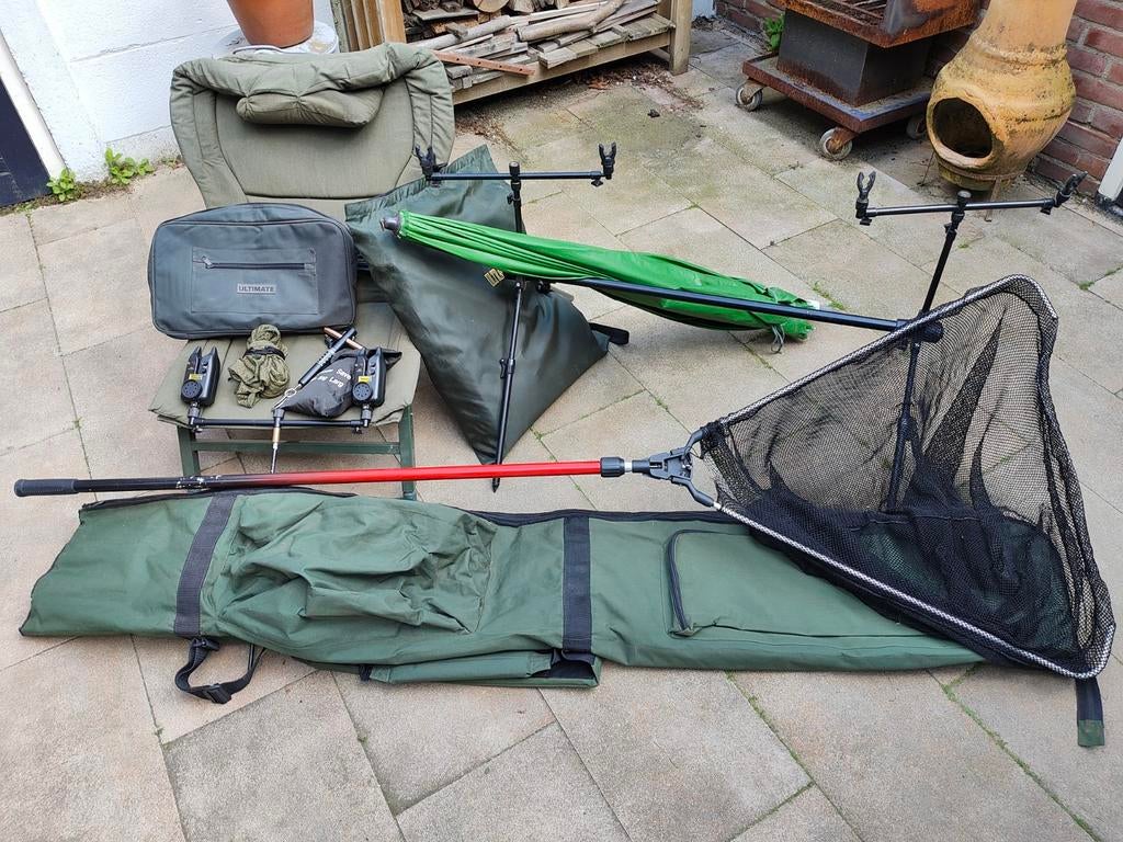 Te koop! Mooie karperset, geen hengels, Watersport en Boten, Ophalen
