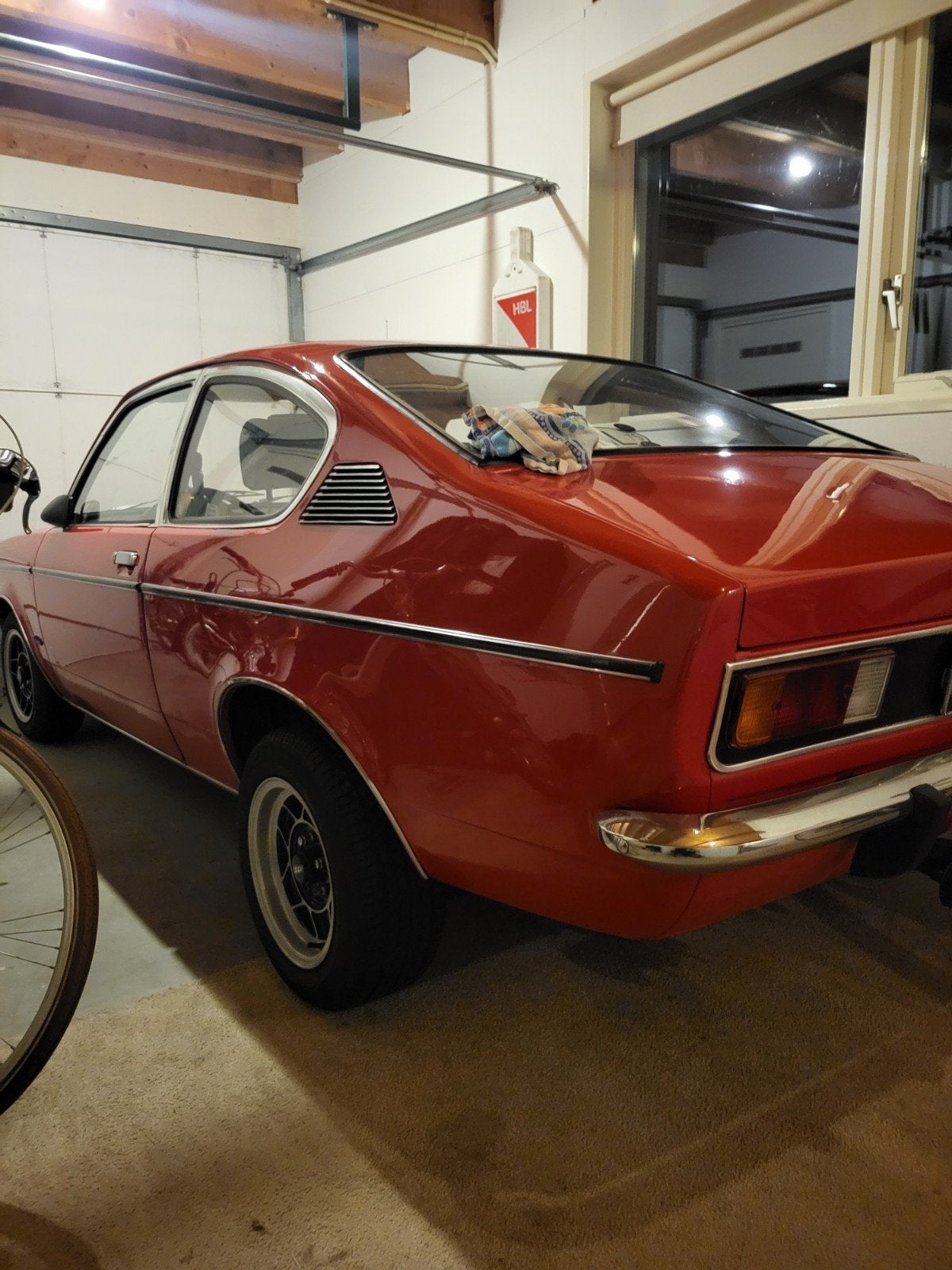 Opel Kadett coupé C1 1.2 1975 Rood, Auto's, Opel, Kadett, 1196 cc, Origineel Nederlands, Handgeschakeld