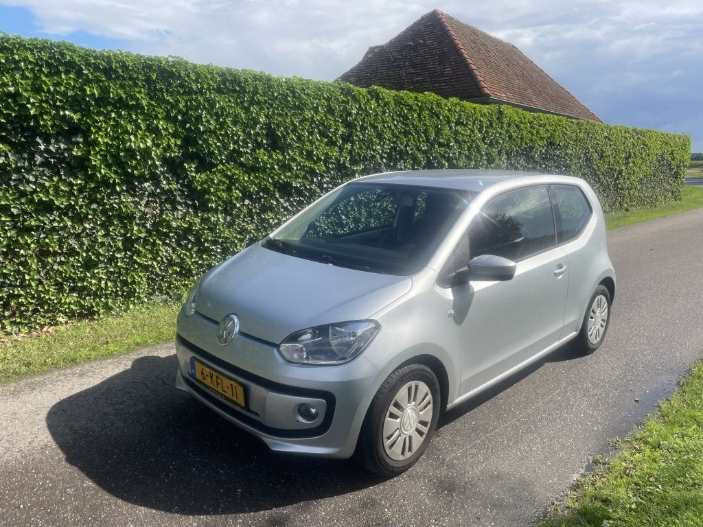 Volkswagen up! 1.0 high up! BlueM inruil koopje (bj 2013), Euro 5, Gebruikt, Up!, 840 kg