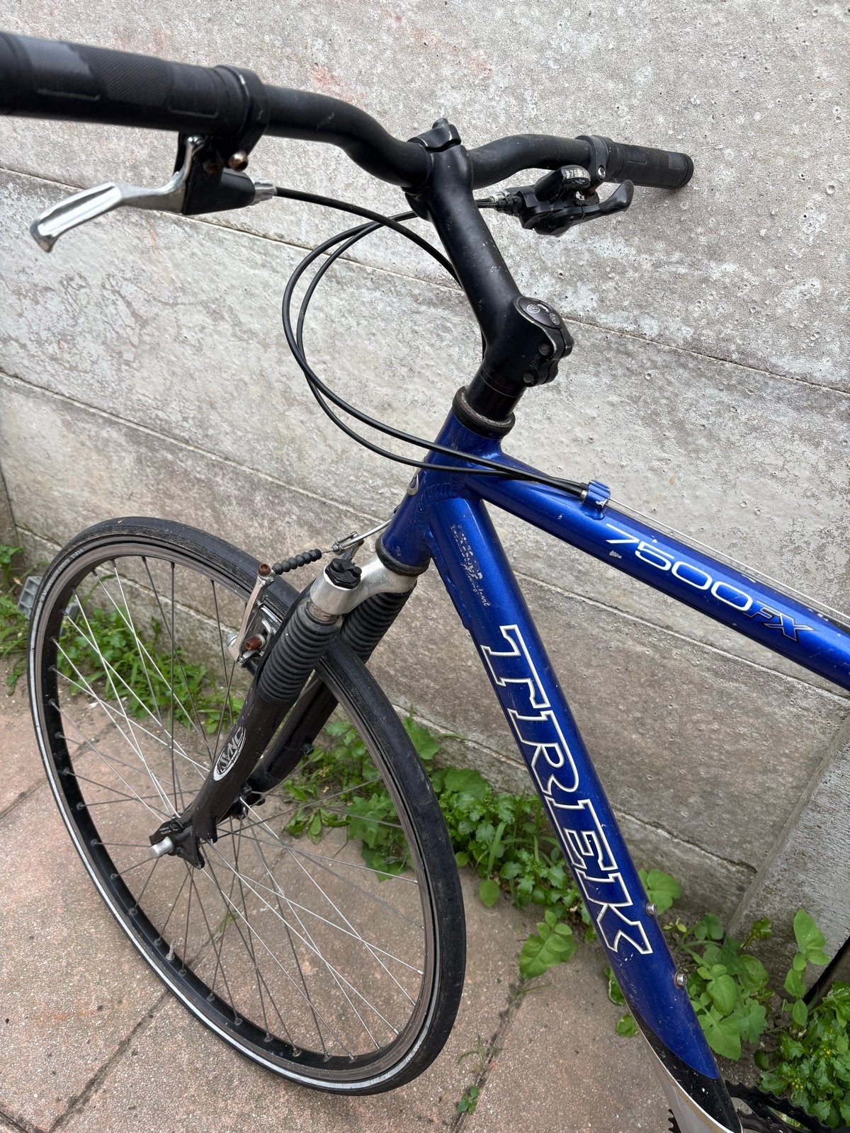 Trek 7500 FX Hybride Fiets - Blauw/Zilver, 28 inch, Gebruikt, Vering, Velgrem