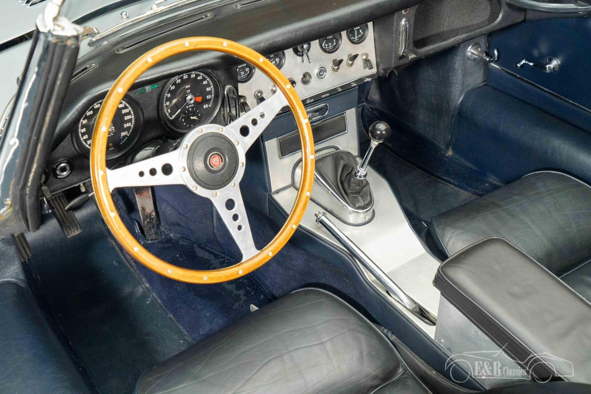 Jaguar E-Type Series 1 3.8 Cabriolet | 1963, Auto's, Achterwielaandrijving, Leder, Bedrijf, Handgeschakeld