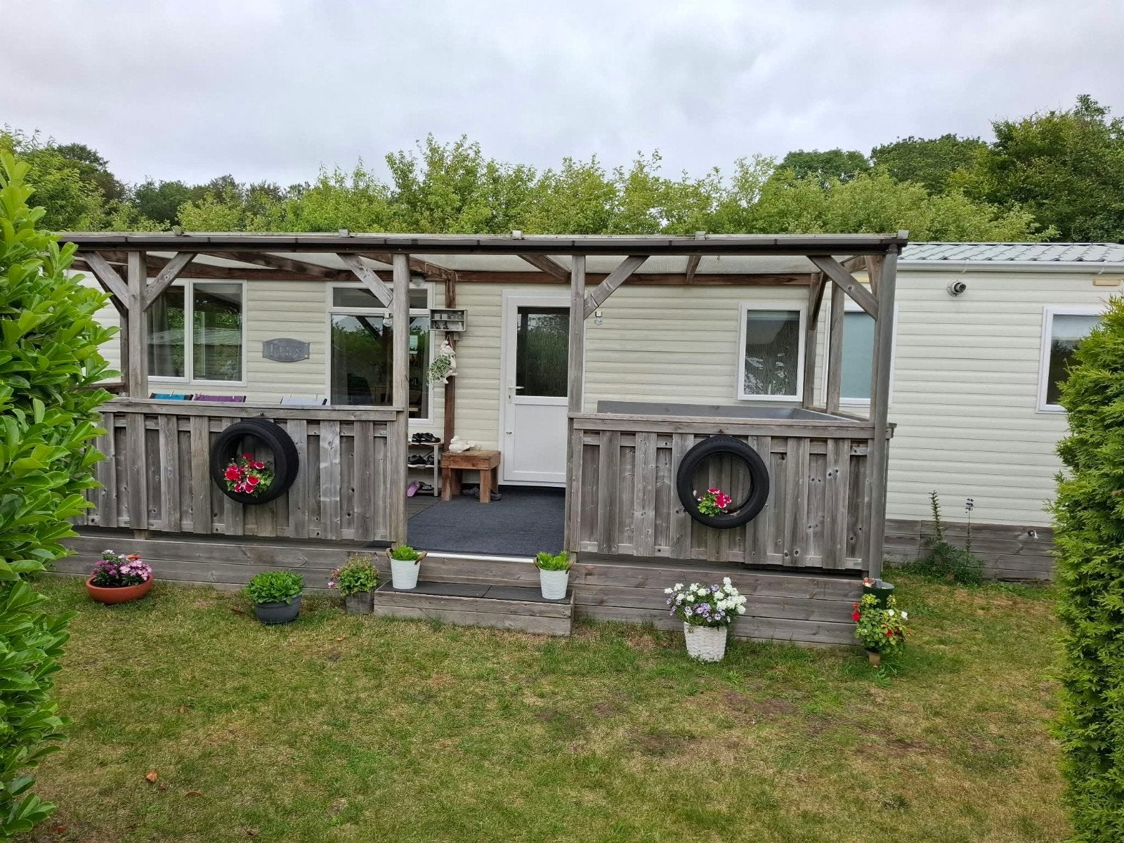 Veranda aangeboden. 7.00m br. x 2.50 diep, Ophalen of Verzenden, Gebruikt, Veranda