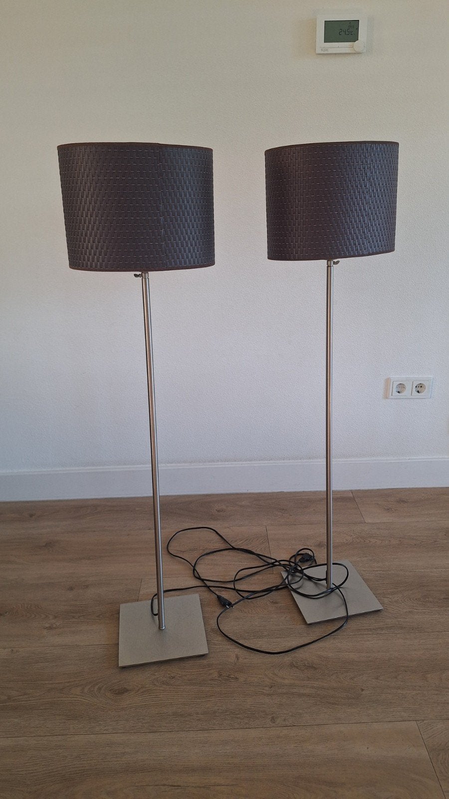 Ikea staande lamp met bruin/paarse kap, grote fitting, Ophalen, Gebruikt, 100 tot 150 cm, Metaal