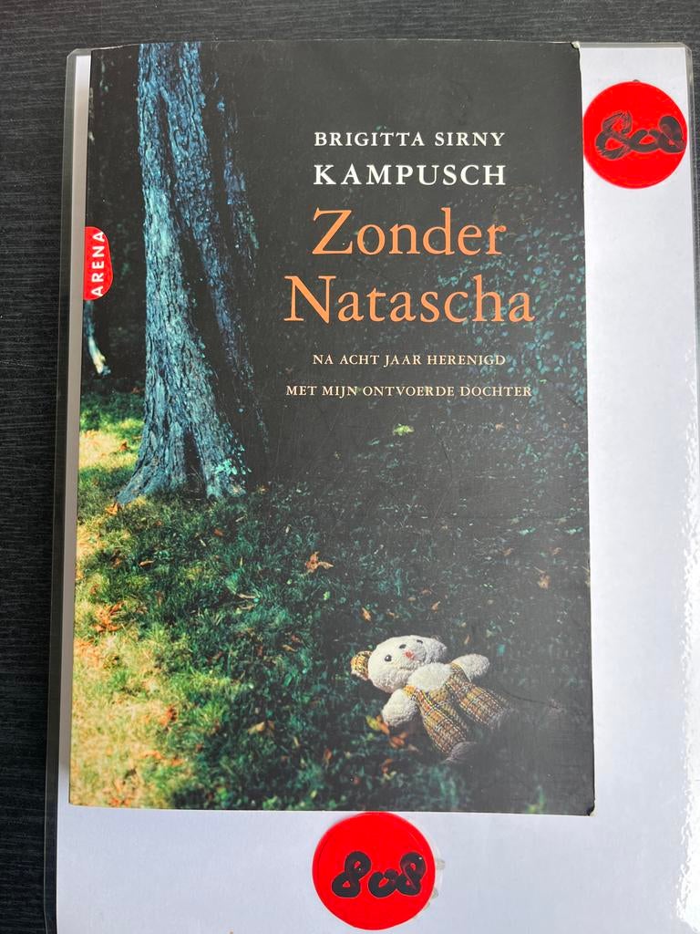 Zonder Natascha - Brigitta Sirny Kampusch, Boeken, Ophalen of Verzenden, Zo goed als nieuw, Overige