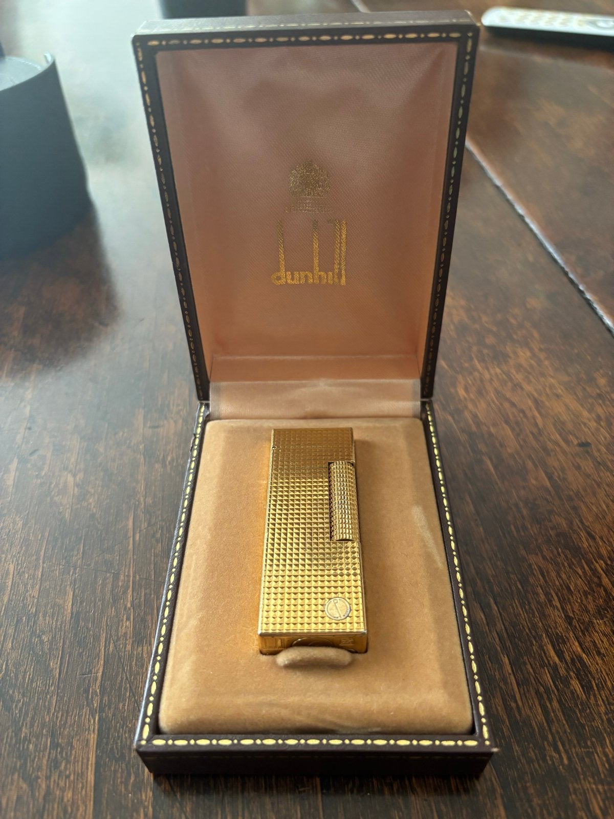 Vintage Dunhill gouden aansteker in originele doos, Ophalen of Verzenden, Zo goed als nieuw, Aansteker