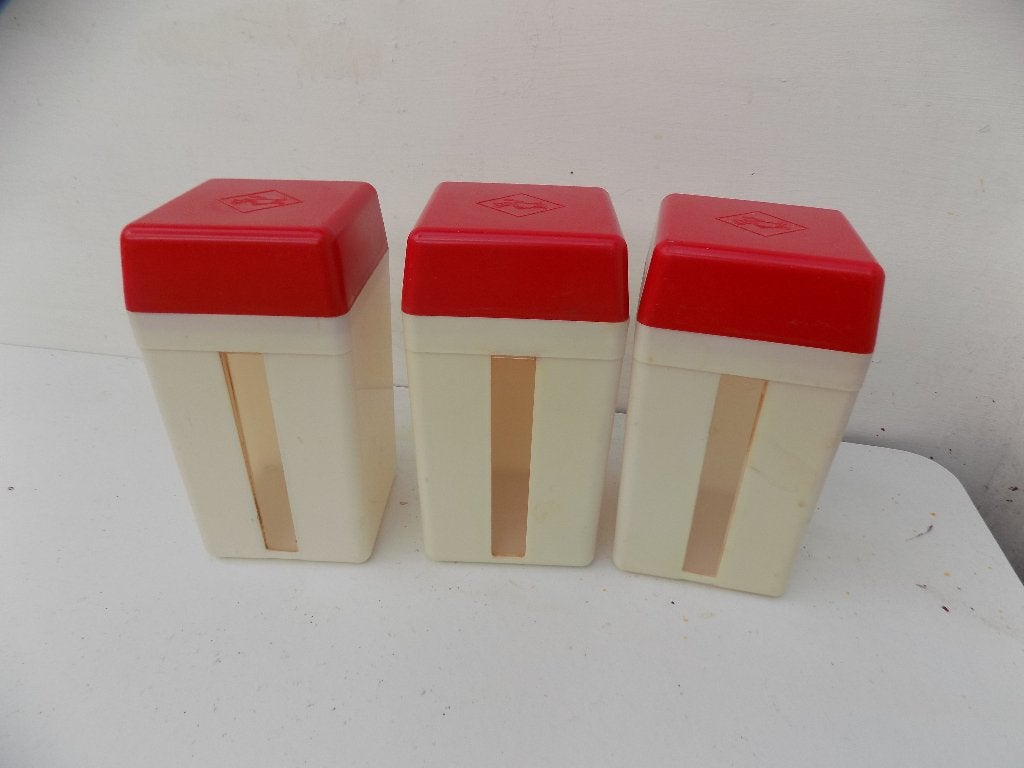 Beschuitbus Bolletje jaren 60 70 kunststof drie stuks, Ophalen of Verzenden