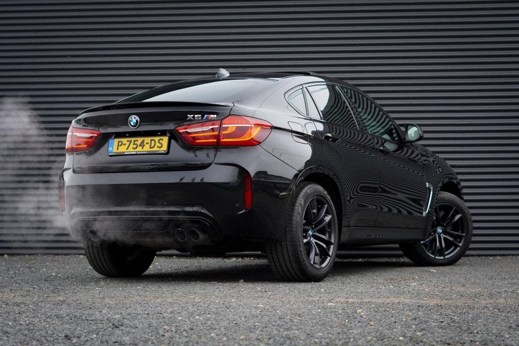 BMW X6 M Black Fire Edition / Schuifdak / Gelimiteerd / Unie, Auto's, BMW, Automaat, 2950 kg, 4395 cc, Zwart