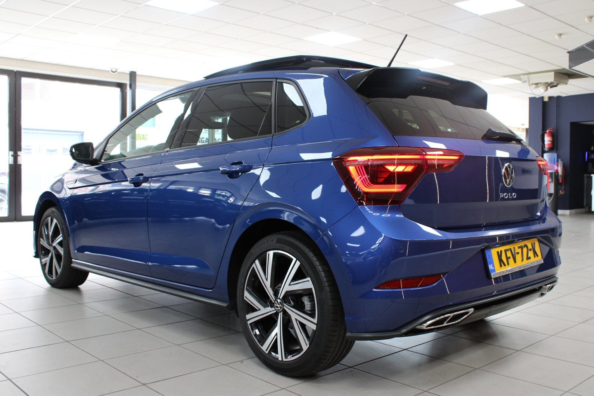 Volkswagen POLO 1.0 TSI R-Line Business Automaat | Airco | C, Auto's, Volkswagen, Stof, Gebruikt, Blauw, 600 kg