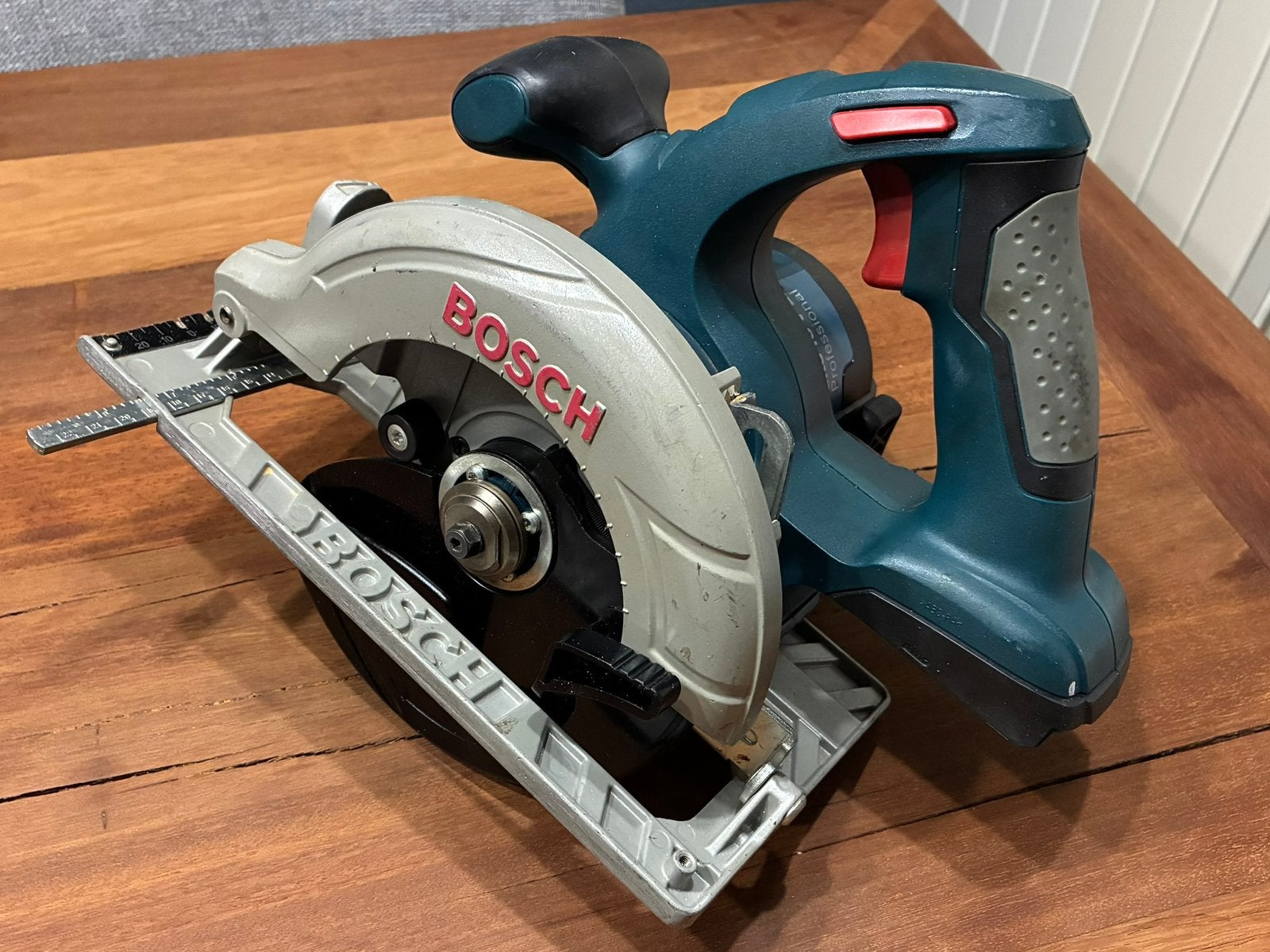 Bosch Professional GKS 18V-LI Accu Cirkelzaag, Ophalen, Cirkelzaag, 30 tot 70 mm, Bosch Professional (Blauw)