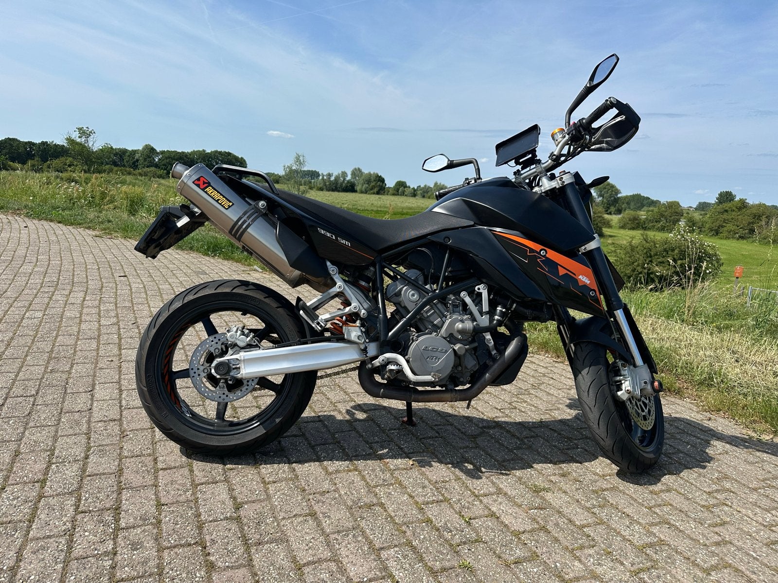 KTM 990 SM Supermoto - Krachtige en sportieve motor, Motoren, Sportuitlaat, Gebruikt, Particulier, Handgeschakeld