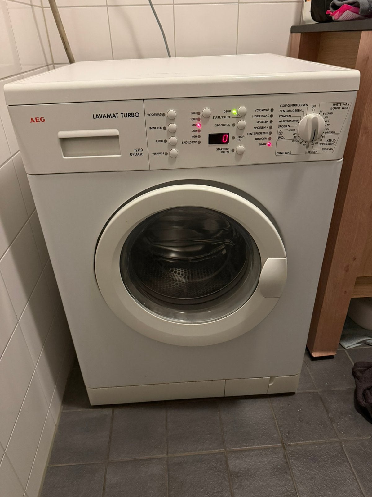 AEG Lavamat Turbo 12710 Update., Witgoed en Apparatuur, Ophalen, 1200 tot 1600 toeren, Zo goed als nieuw, Kort programma