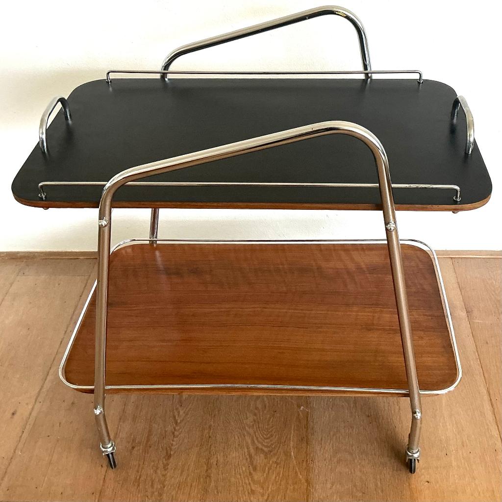 Vintage 60s serveerwagen - serveertrolley, Huis en Inrichting, Tafels | Bijzettafels, Ophalen, Gebruikt, Metaal of Aluminium, 55 tot 75 cm