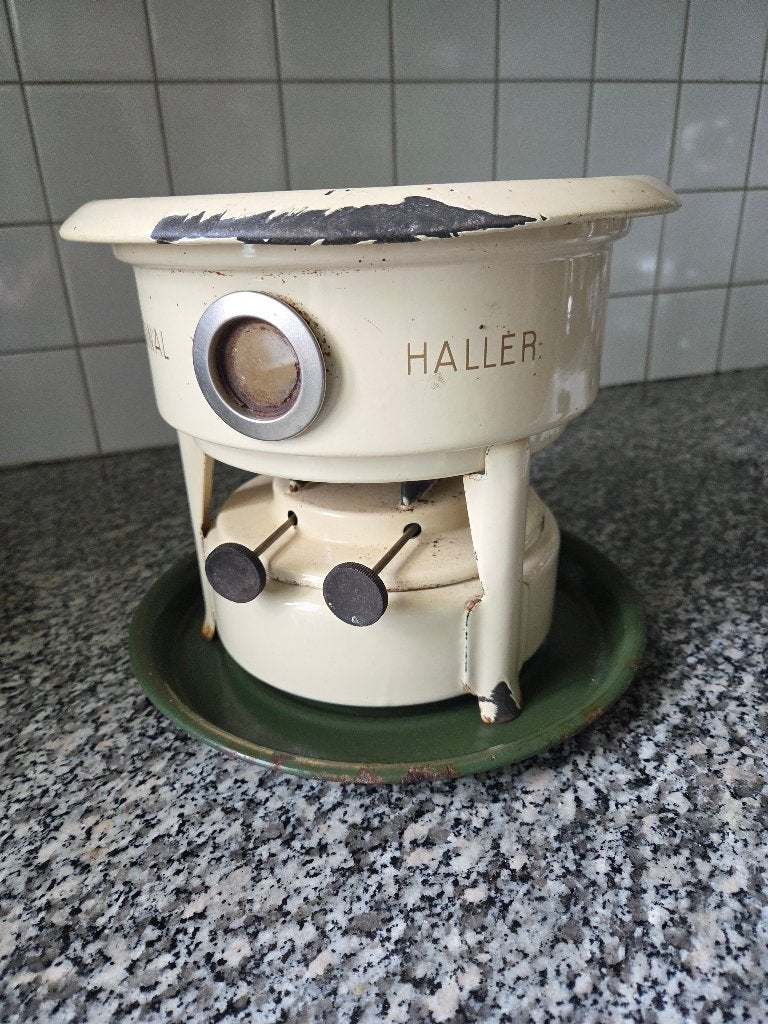 Emaille petroleumstel Original Haller, Ophalen