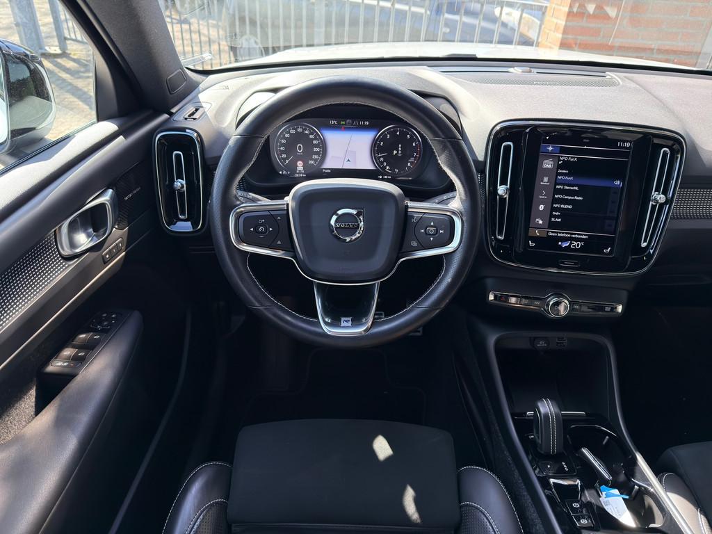 Volvo XC40 1.5 T3 R-Design H&K, Memory Seat, Trekhaak, Gebruikt, 163 pk, Bedrijf, SUV of Terreinwagen