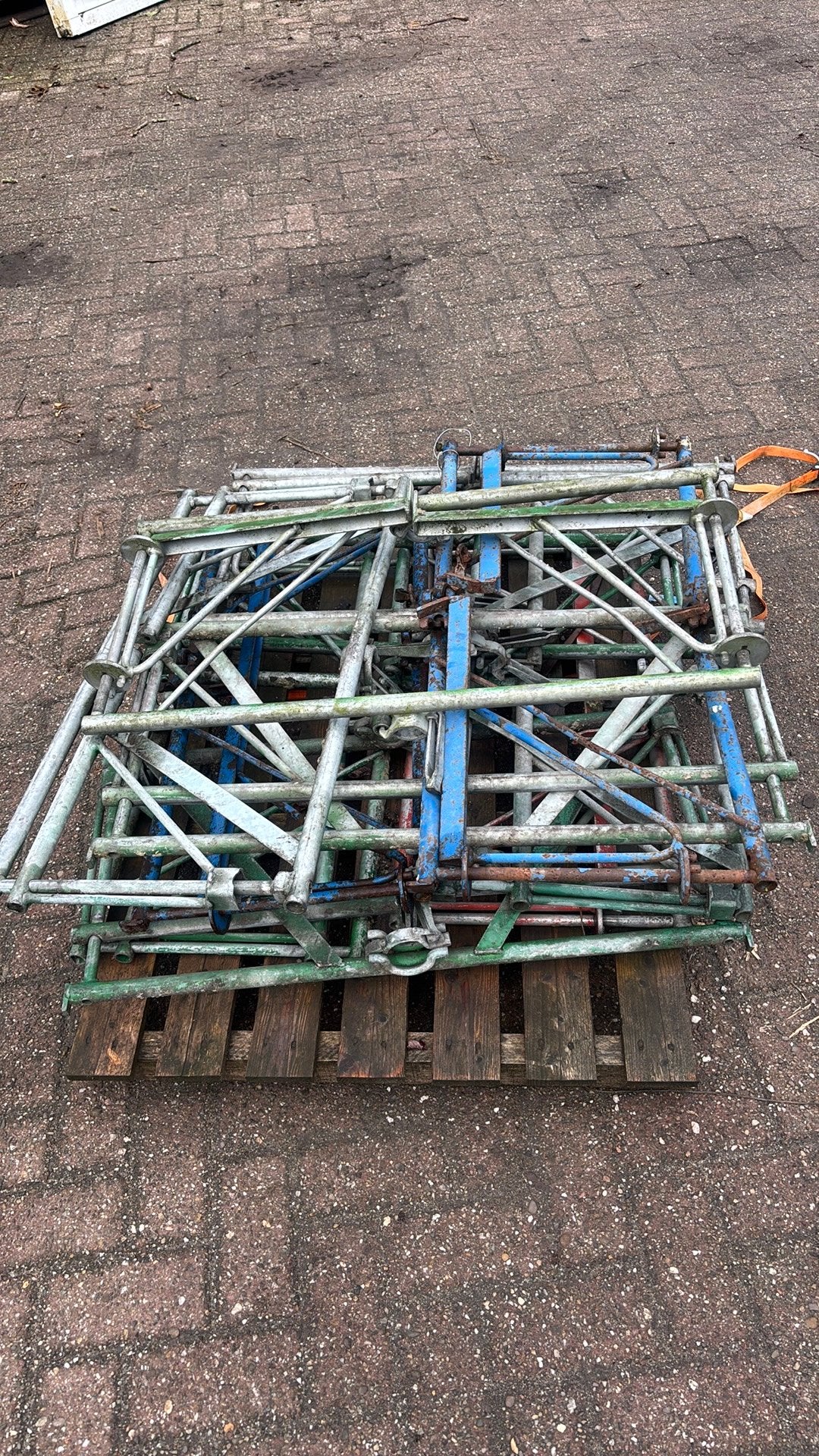 Metselboys Steiger - Stalen steiger - Gebruikt - 11 stuks, Ophalen, Gebruikt, 250 mm of meer, Overige typen