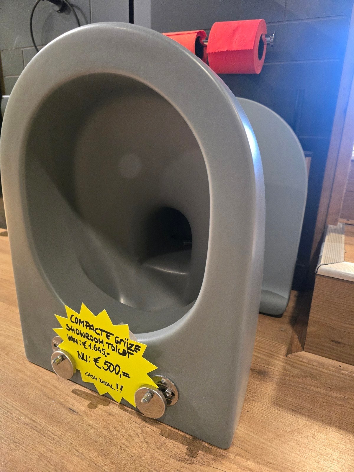 Toilet pot midden grijs Flaminia, Doe-het-zelf en Verbouw, Ophalen, Toilet