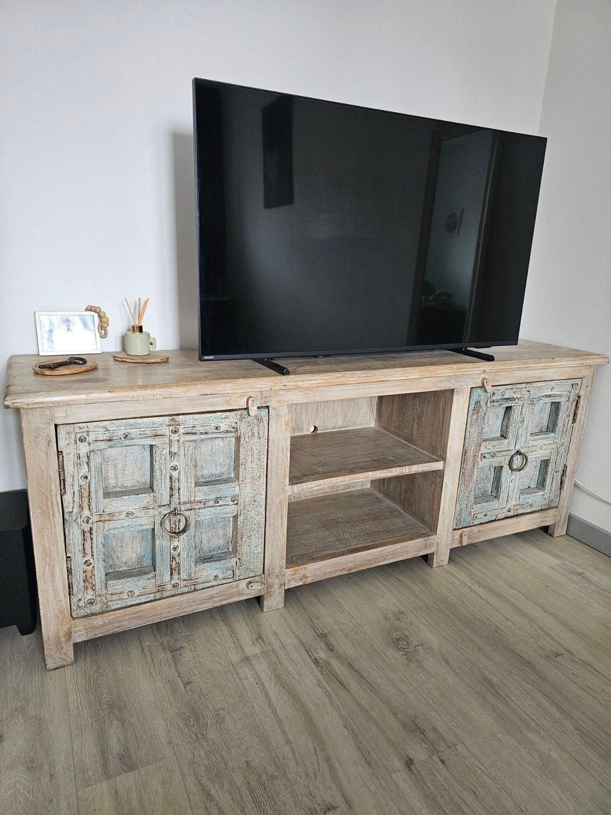 Boho/ibiza/gipsy/indiaas stijl tv meubel 
Groenblauw, Ophalen, Gebruikt, 150 tot 200 cm, Minder dan 100 cm