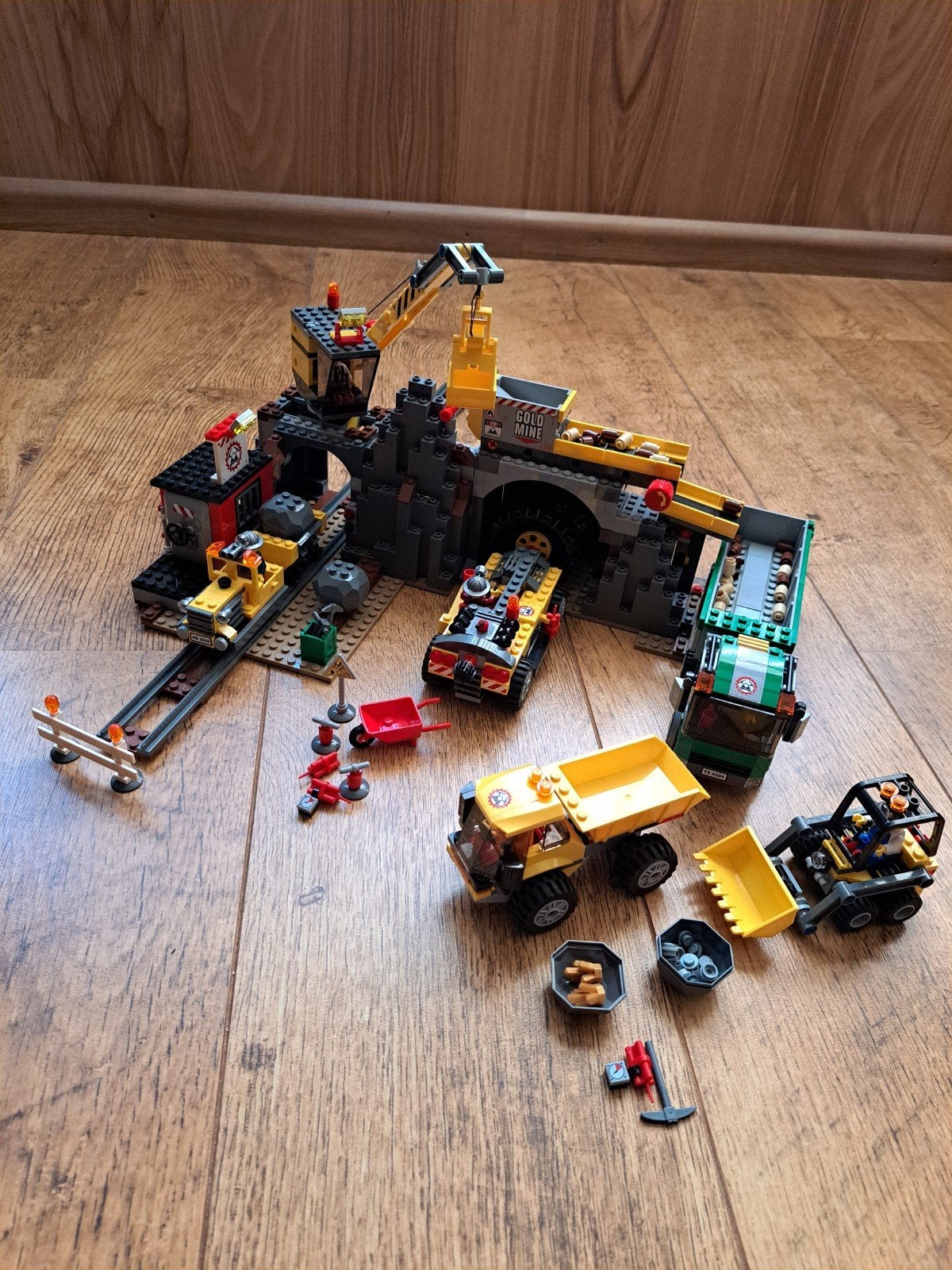 Lego City 4204 De Mijn & 4201 Kiepwagen met Laadschop, City, Lego, Compleet, Ophalen of Verzenden