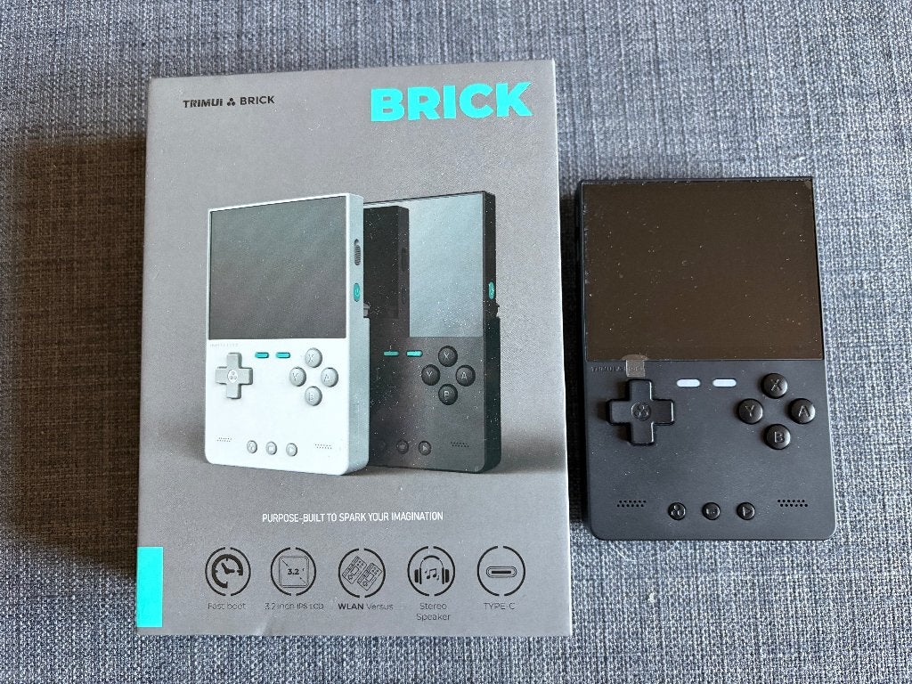 TrimUI Brick, Ophalen of Verzenden, Zo goed als nieuw, Overige modellen