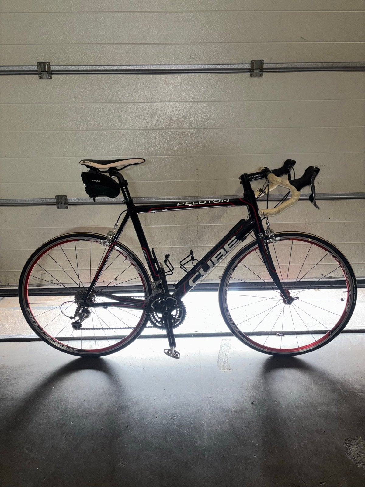 Cube Peloton Racefiets - Zwart/Rood, 28 inch, Gebruikt, Heren, Aluminium