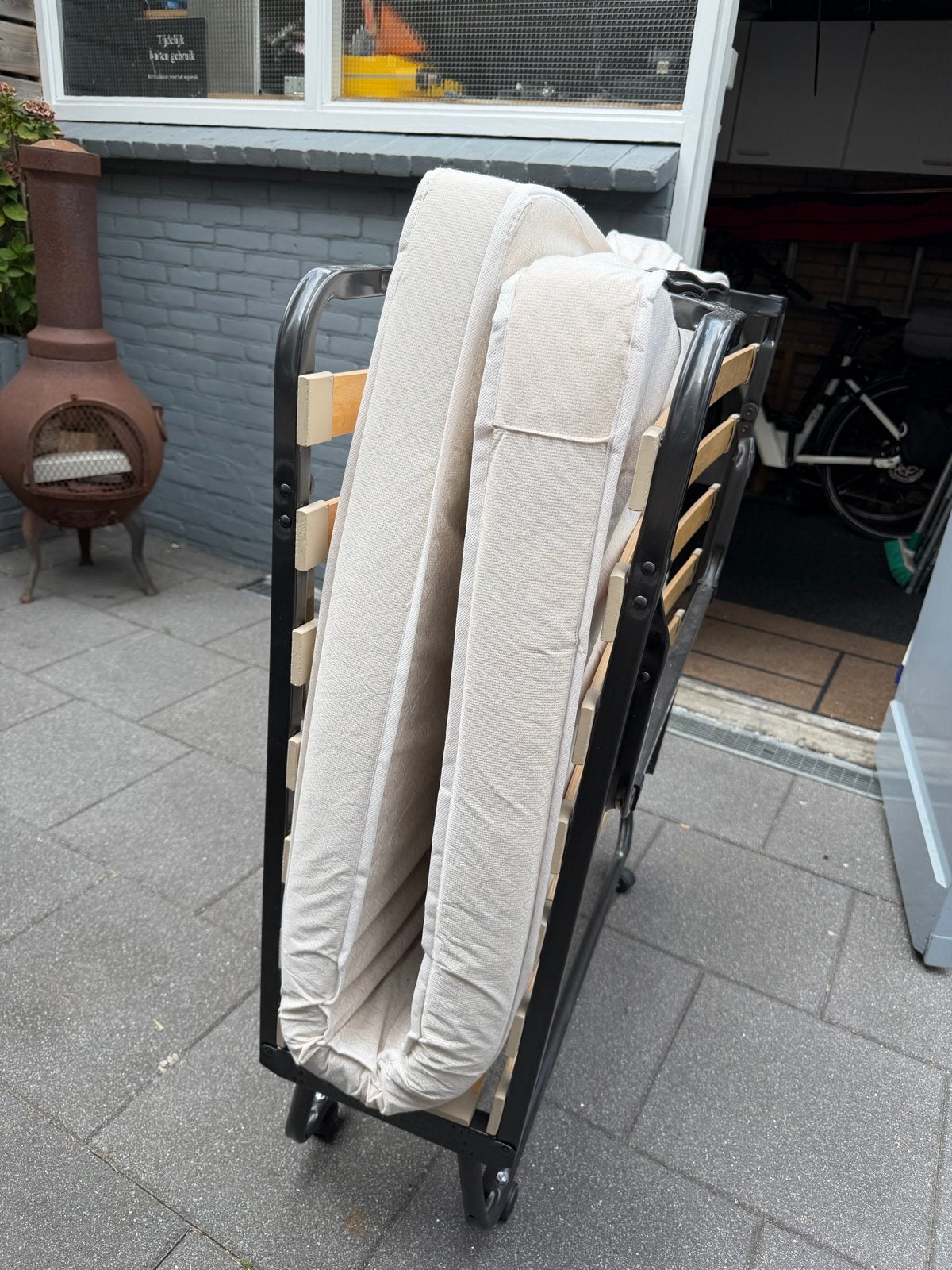 Opvouwbaar logeerbed met matras - ideaal voor gasten, Ophalen, Gebruikt, 90 cm, Eenpersoons