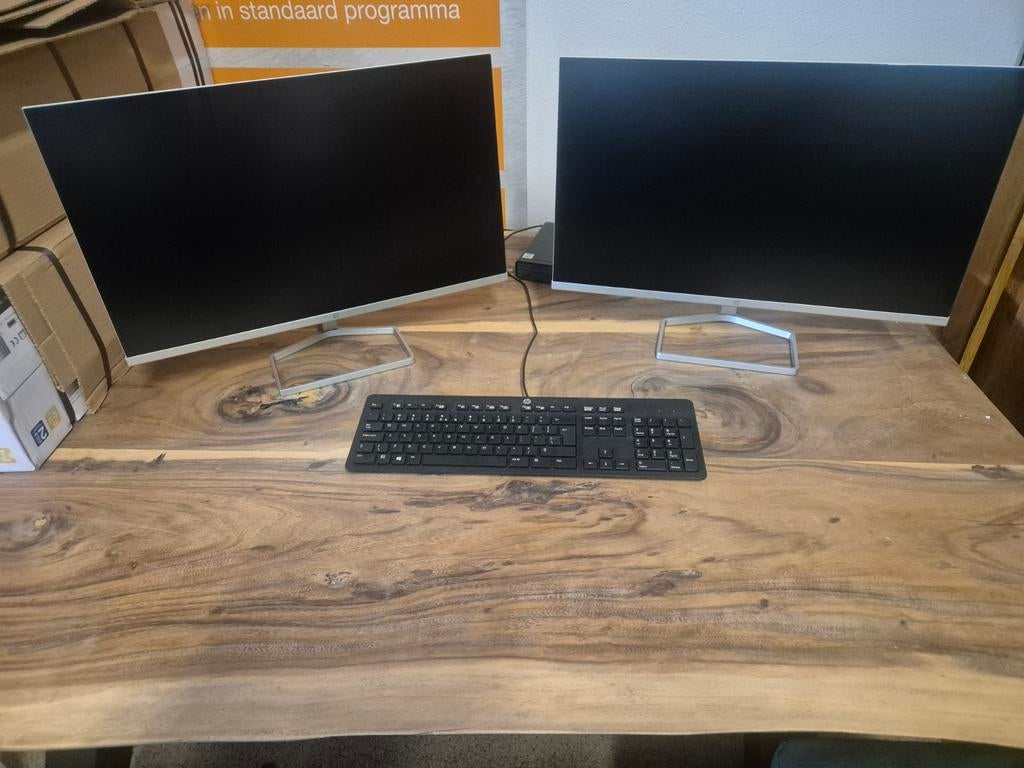 Complete werkplek HP – 2 schermen + pc | direct klaar, Computers en Software, Desktop Pc's, Ophalen of Verzenden, Zo goed als nieuw