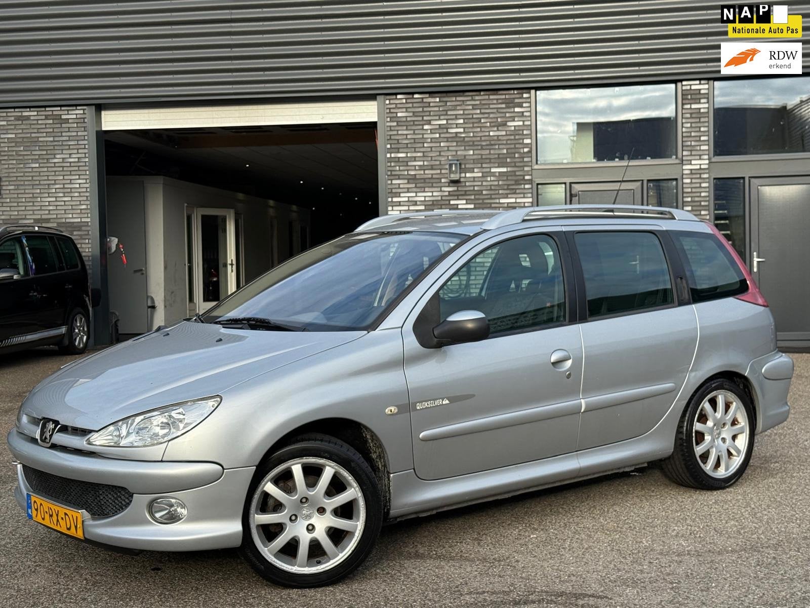 Peugeot 206 SW 1.6-16V Quiksilver /LPG G3/AIRCO/RIJDTGOED/, Auto's, Voorwielaandrijving, 15 km/l, 4 cilinders, Origineel Nederlands