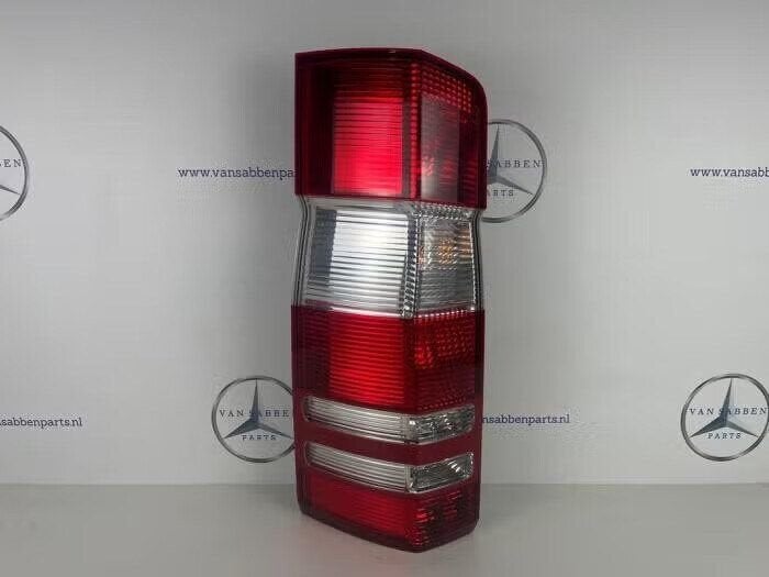 Achterlicht links van een Mercedes Sprinter, Auto-onderdelen, Verlichting, Ophalen of Verzenden, Gebruikt