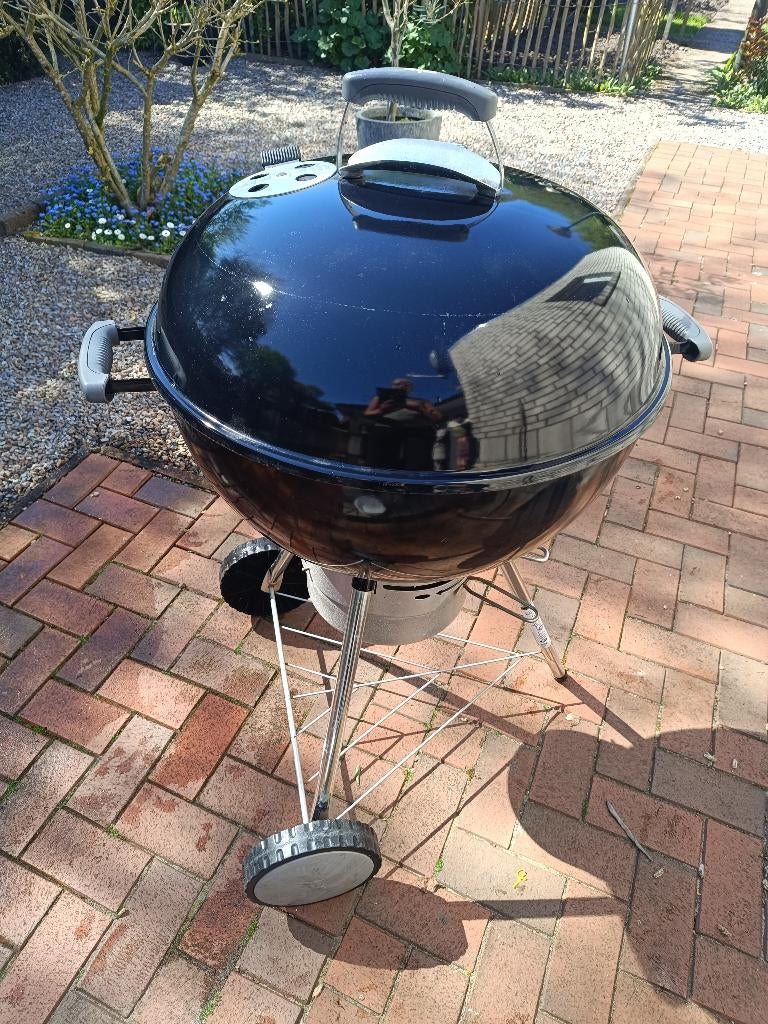 Weber barbeque  houtskool, Tuin en Terras, Houtskoolbarbecues, Ophalen, Zo goed als nieuw, Weber
