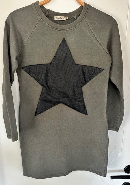 Jurkje van Sensi Wear maat small / medium zgan (R230), Ophalen of Verzenden, Maat 36 (S), Boven de knie, Groen