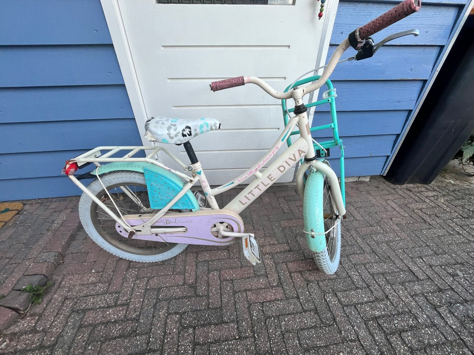 Little Diva kinderfiets 16 inch met voordrager, Fietsen en Brommers, Ophalen, Gebruikt, Velgrem, 16 tot 20 inch