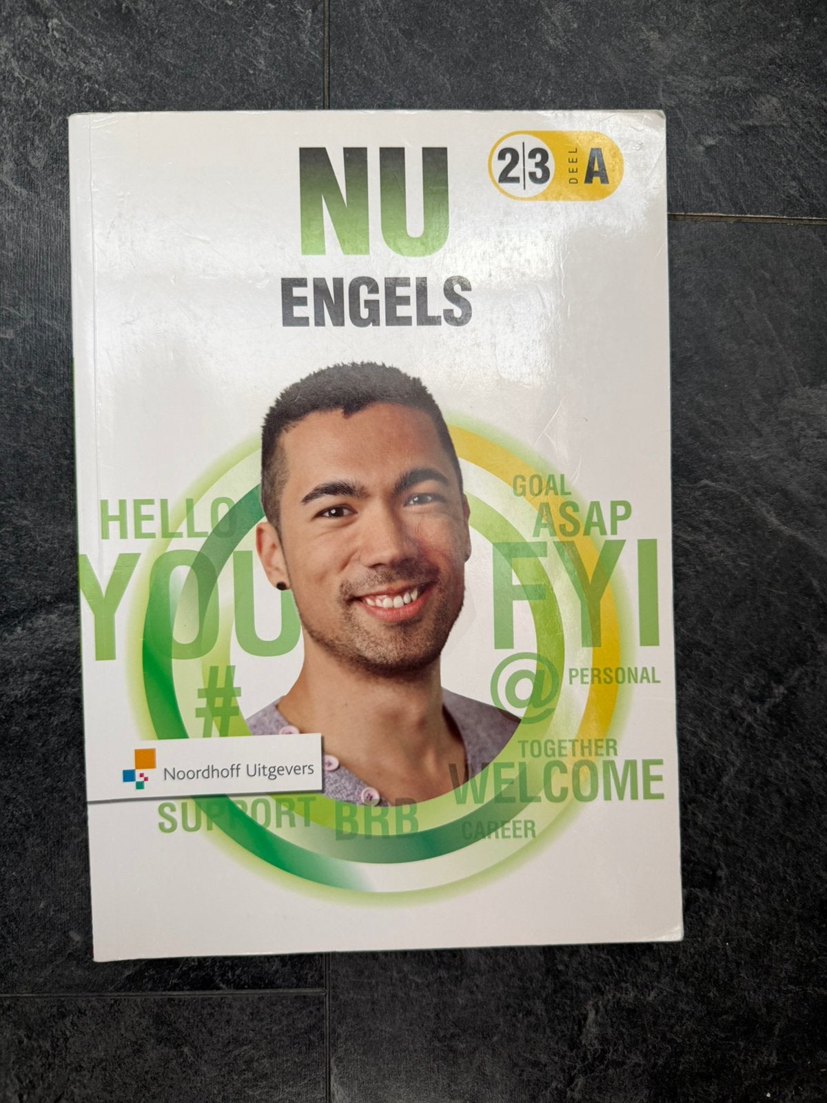 NU Engels mbo 2e ed 2/3 leerwerkboek (deel A en B), Ophalen of Verzenden, Zo goed als nieuw, Overige niveaus, Nederlands