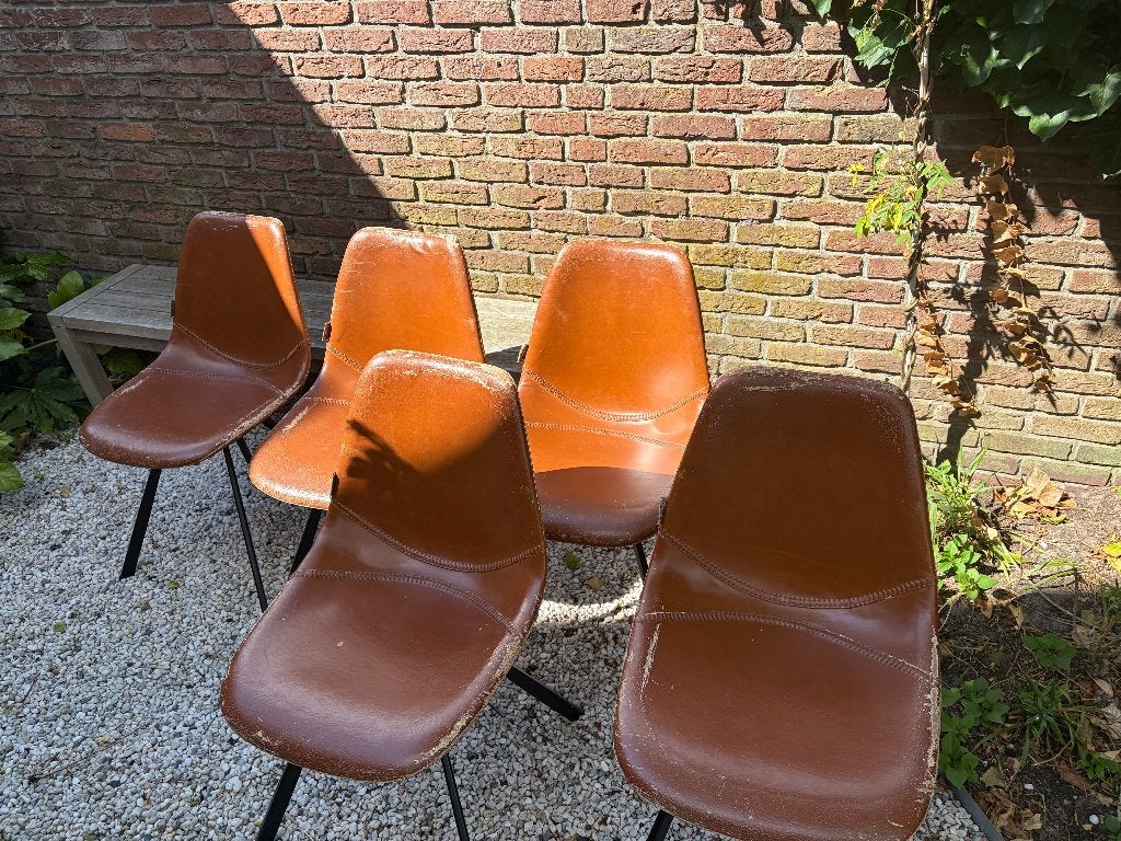 6 eetkamerstoelen van Dutch Bone, Ophalen, Kunststof, Gebruikt, Modern, landelijk