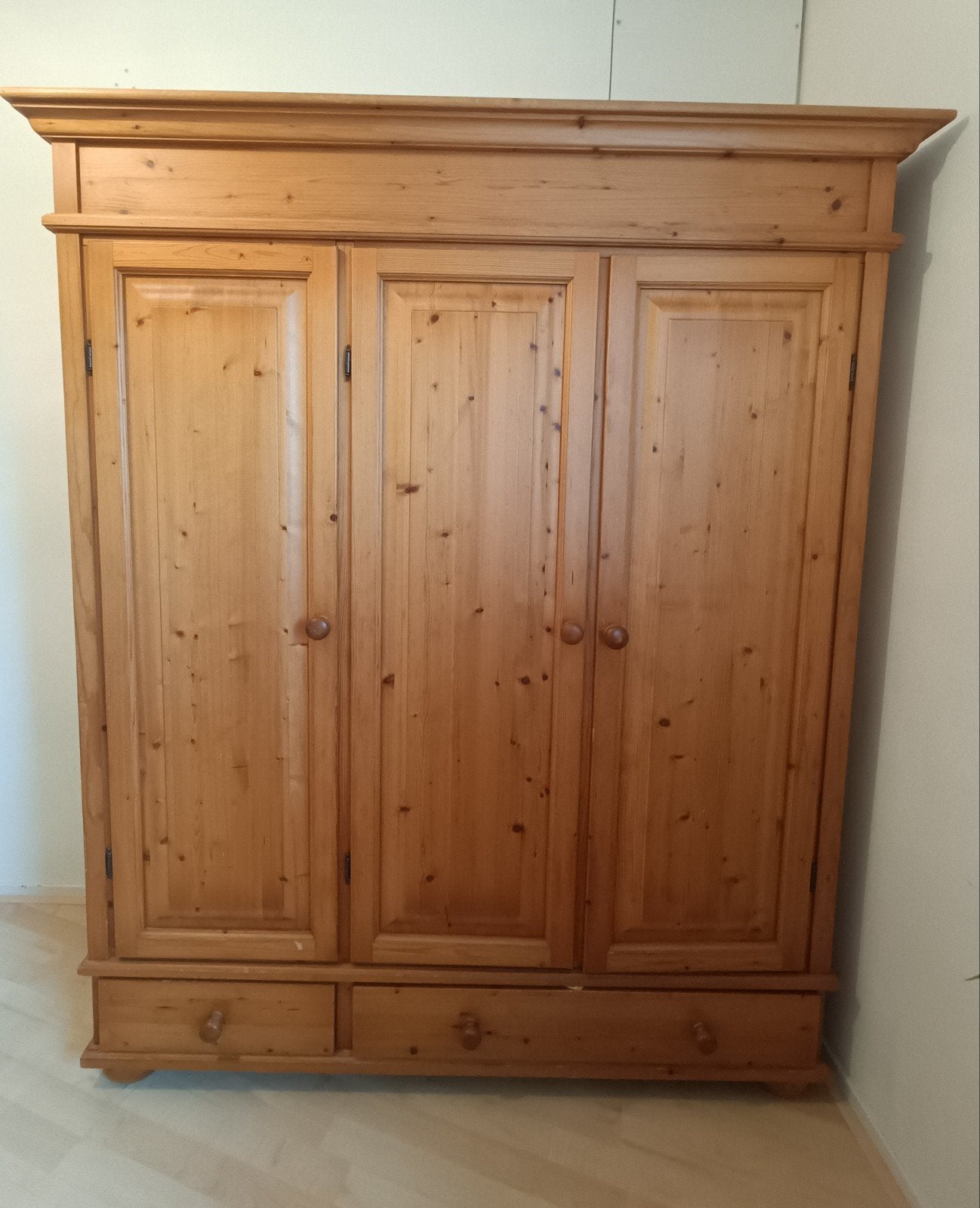 Vintage massief houten kledingkast, Antiek en Kunst, Antiek | Meubels | Kasten, Ophalen