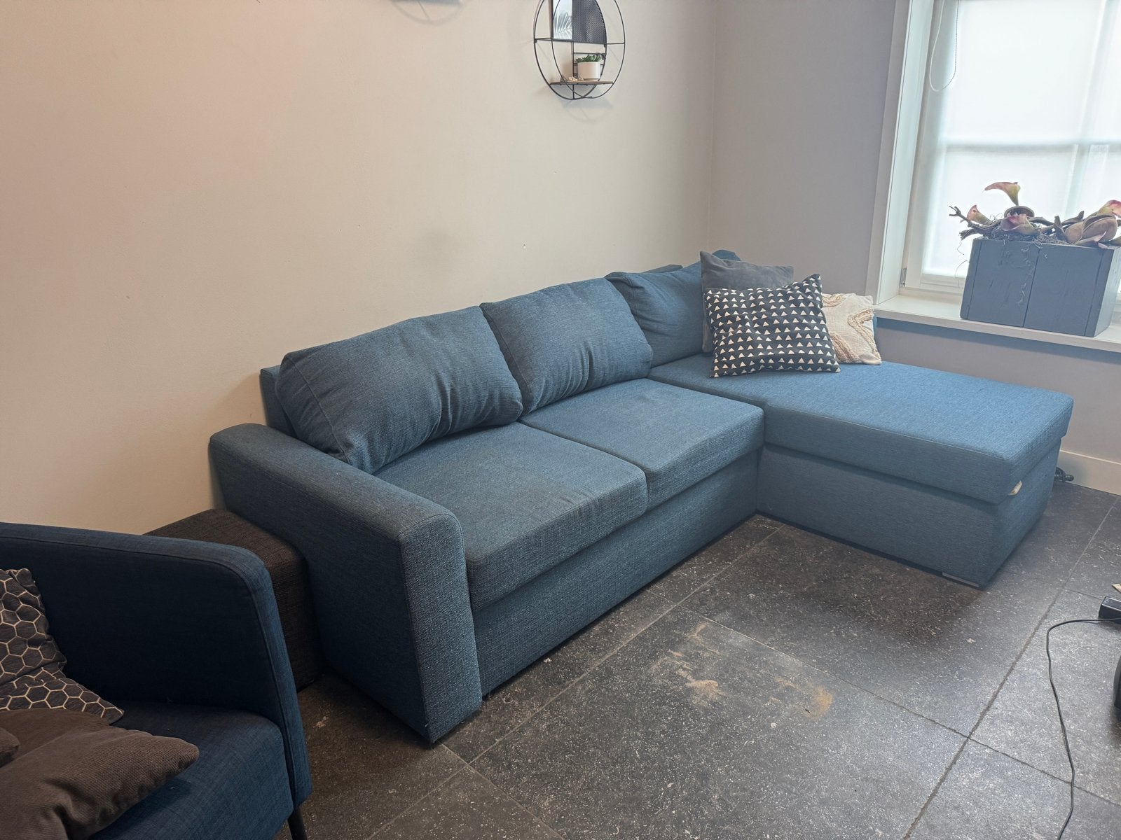 Comfortabele slaapbank met opbergruimte, Ophalen, Gebruikt, Blauw, Tweepersoons