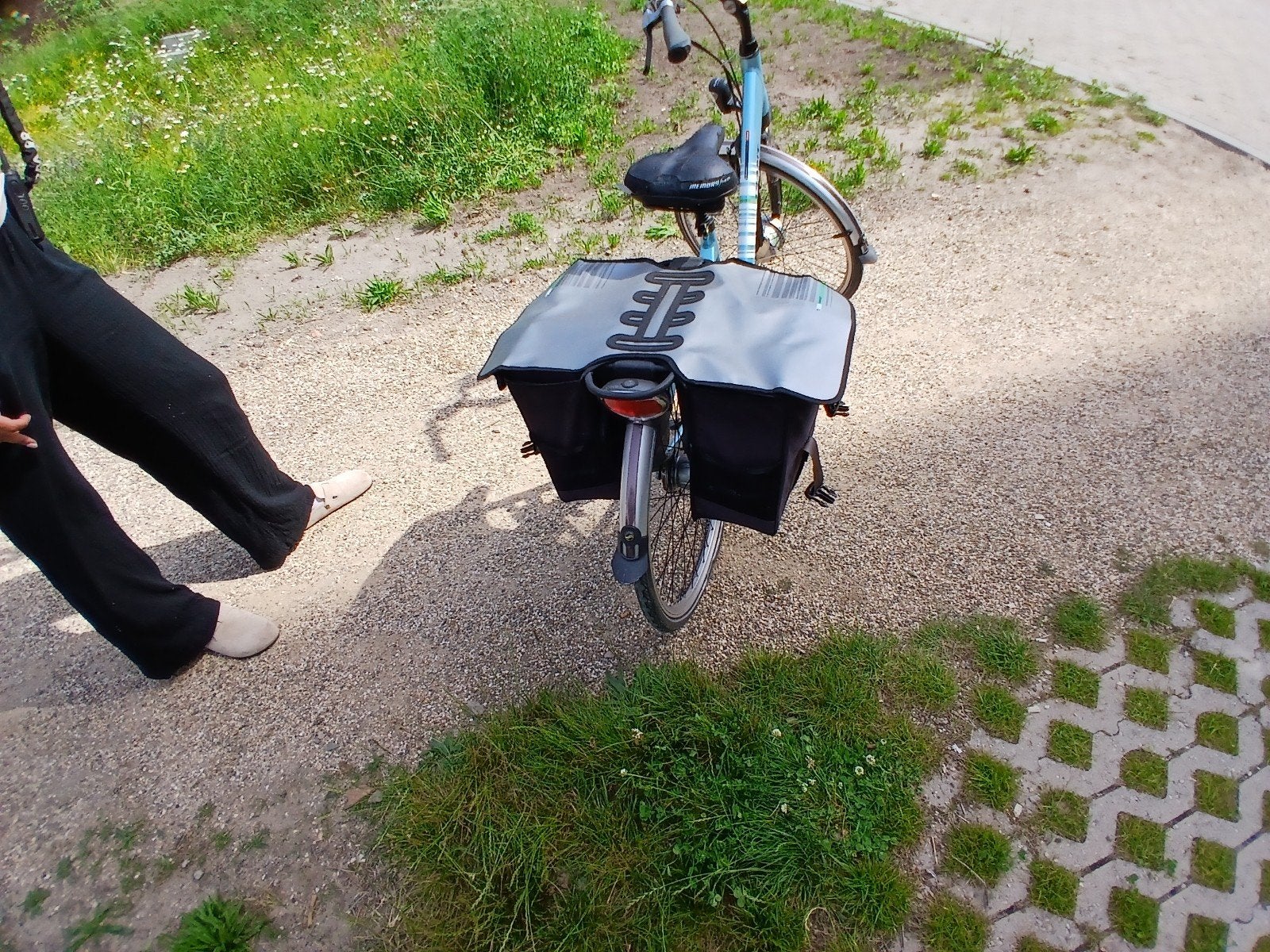 Giant elektrische fiets met 2 accu's en fietstassen, Gebruikt, 51 tot 55 cm, 50 km per accu of meer, Giant