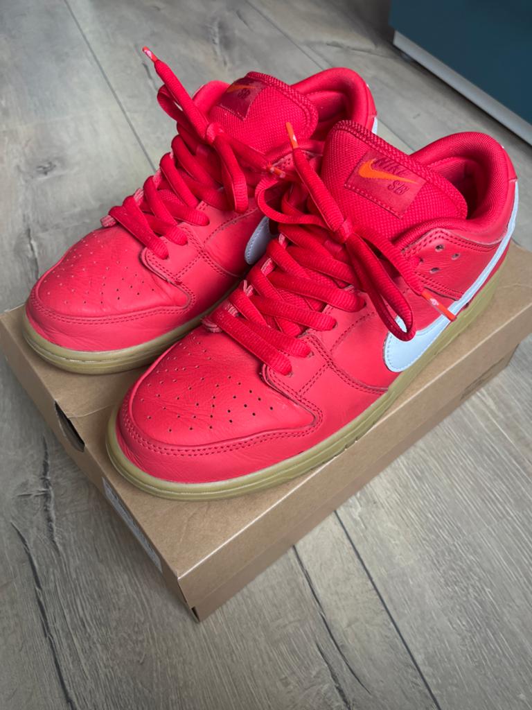 Nike SB Dunk Low Pro 'Red Gum' sneakers, Overige kleuren, Ophalen of Verzenden, Sneakers of Gympen, Gedragen