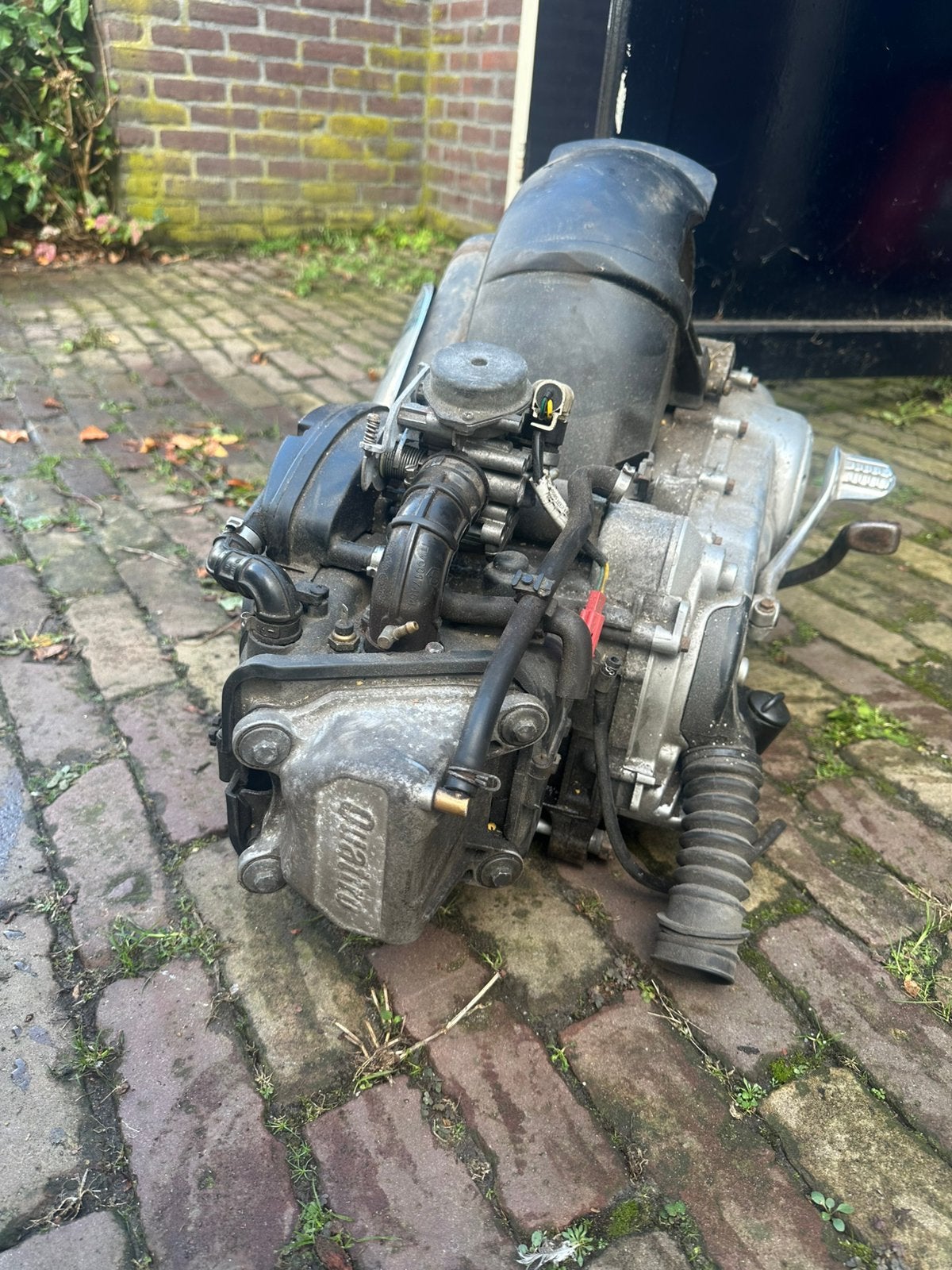 Conplete vespa 50cc 4takt 4v motorblok, Ophalen, Zo goed als nieuw, Blok, Vespa