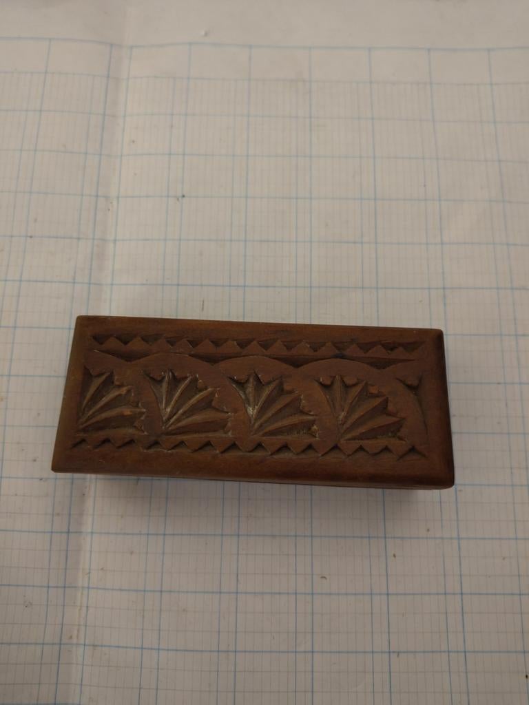 Houten doosje, voor postzegels?, Ophalen of Verzenden, Gebruikt, Bruin, Hout