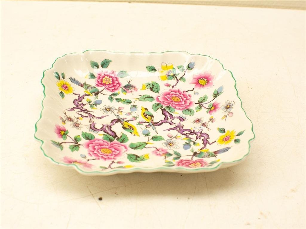 old foley schaal 30767, Huis en Inrichting, Keuken | Servies, Gebruikt, Bord(en), Wedgwood, Aardewerk, Ophalen of Verzenden