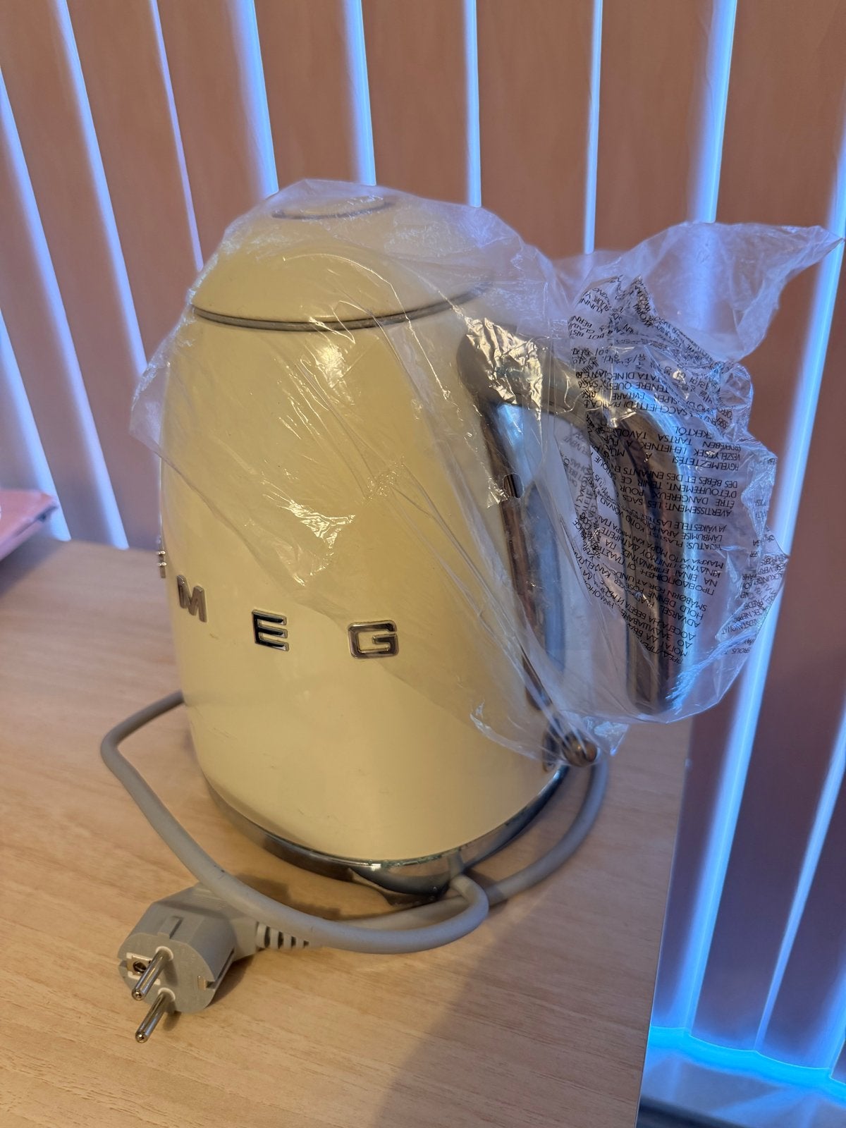 Smeg waterkoker, 1 tot 2 liter, Ophalen of Verzenden, Niet werkend